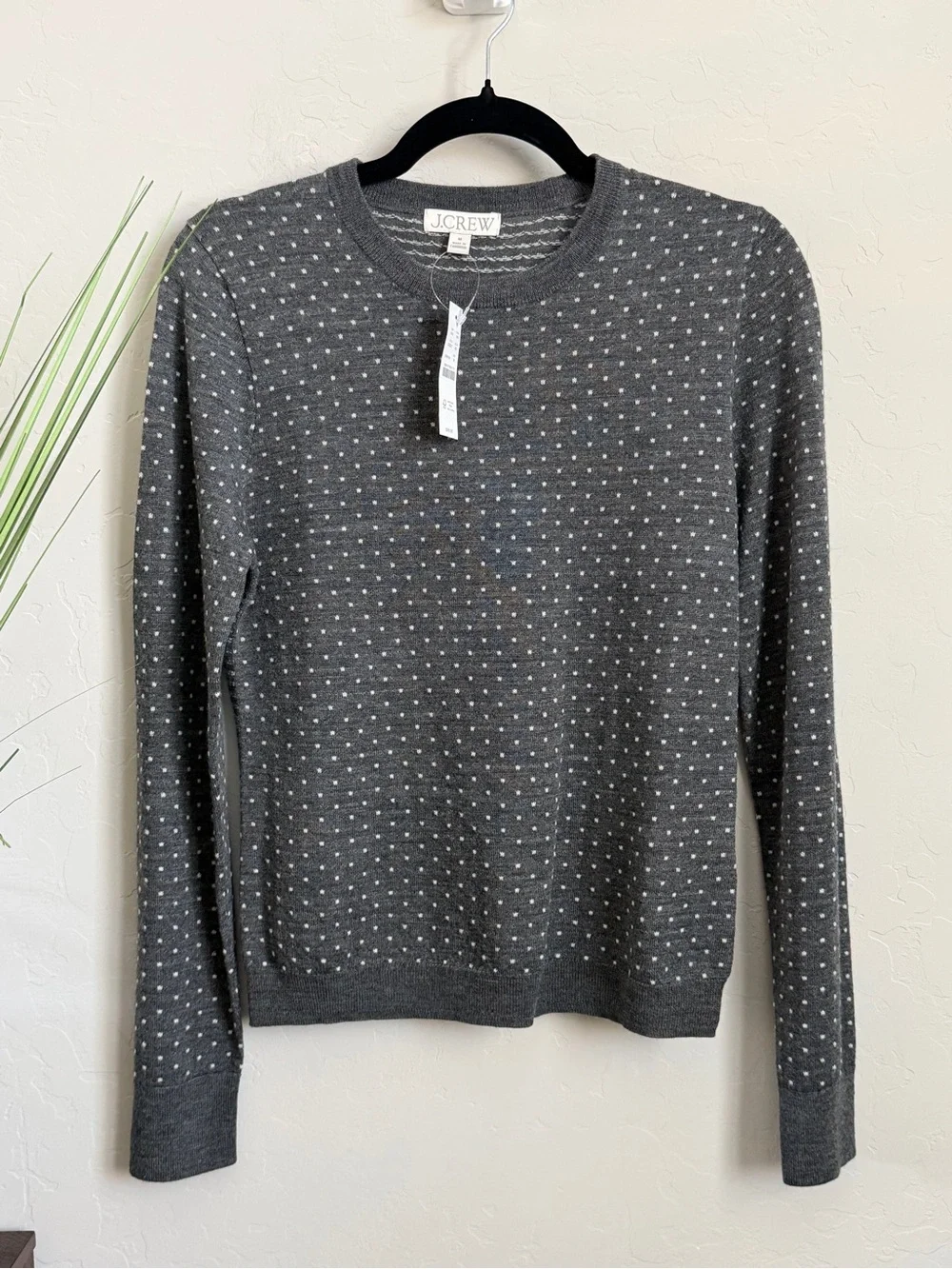 NWT J.Crew Carolyn Fitted Merino Wool Polka Dot Sweater Gray Medium $98